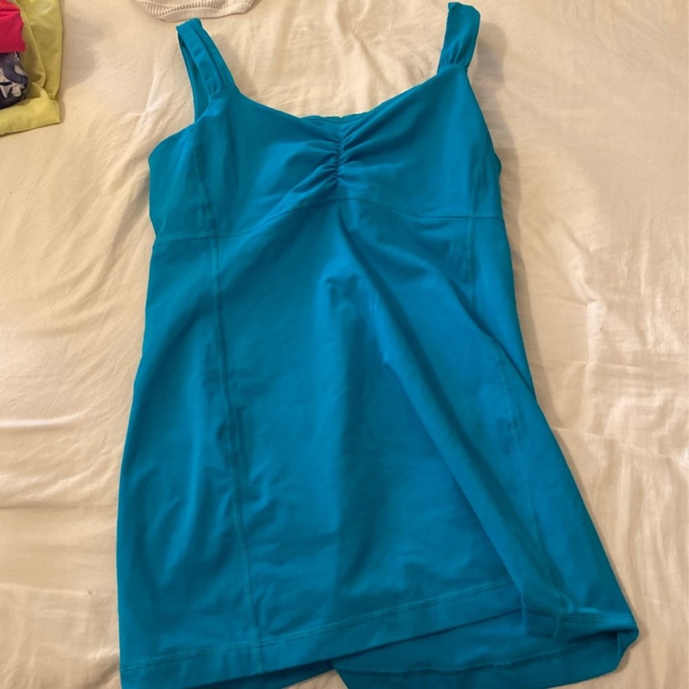 Cutest lululemon Blue tank!!